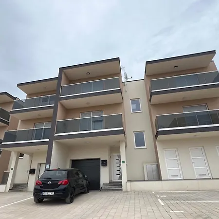 Zen Place Apartman With Private Parking Apartment *