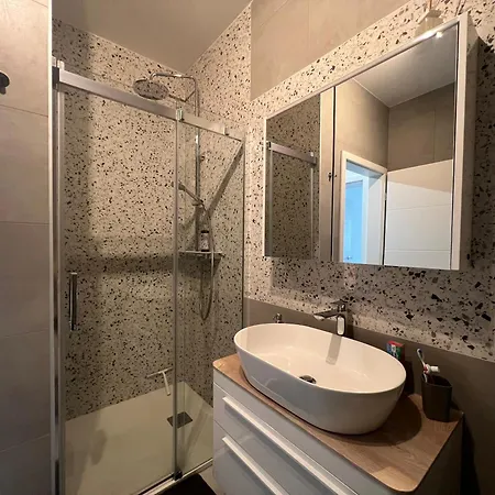 Zen Place Apartman With Private Parking
